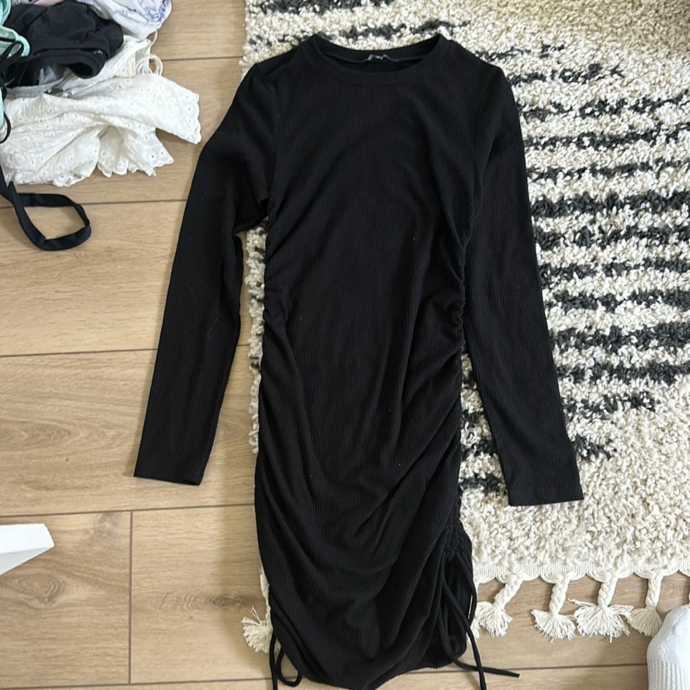 Ribbed Black Long Sleeve Dress (L)